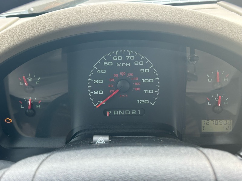 Ford F-150 XLT Long Bed 2WD 2006