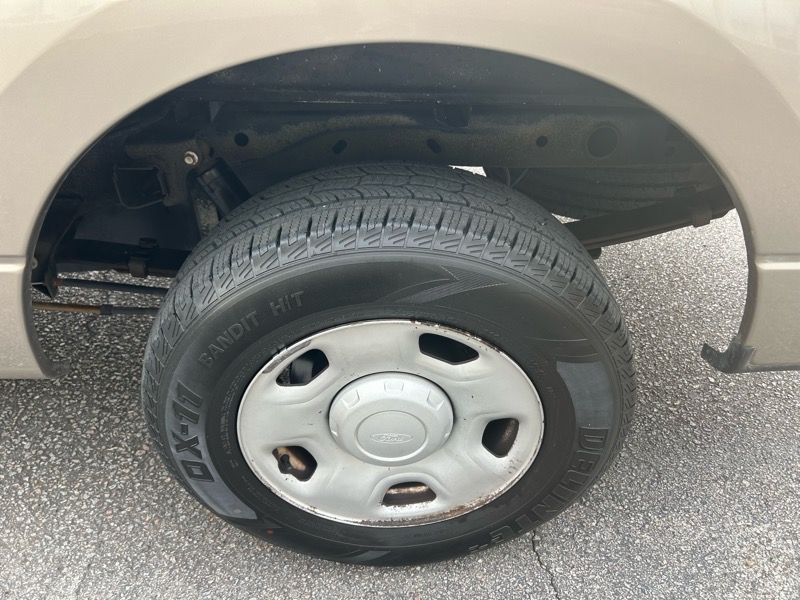 Ford F-150 XLT Long Bed 2WD 2006