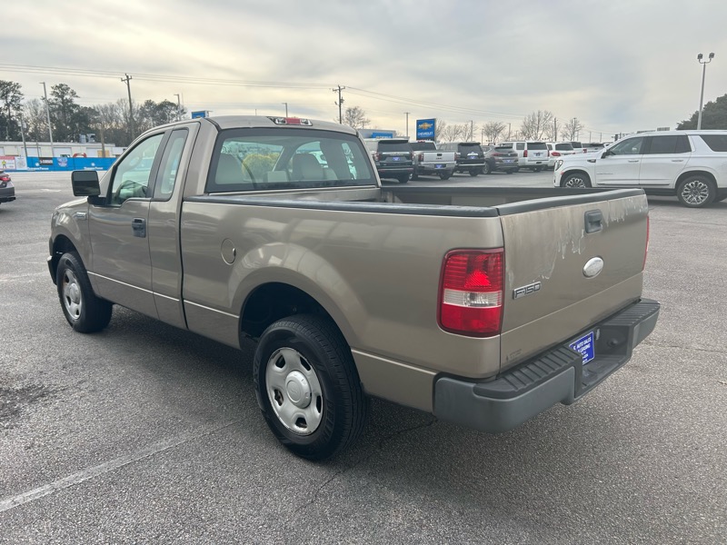 Ford F-150 XLT Long Bed 2WD 2006