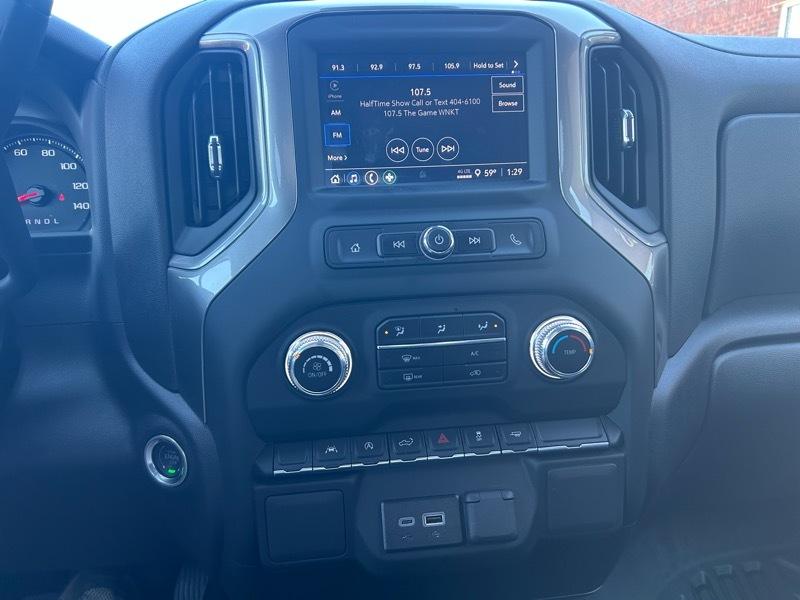 GMC Sierra 1500 Pro Crew Cab Short Box 2WD 2024