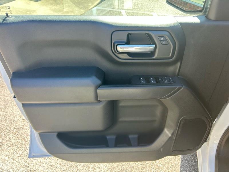 GMC Sierra 1500 Pro Crew Cab Short Box 2WD 2024