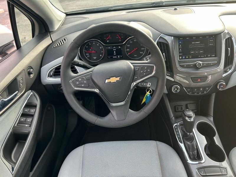 Chevrolet Cruze LS Auto 2019