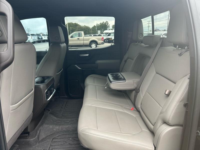 GMC Sierra 1500 Limited SLT Crew Cab Short Box 4WD 2022