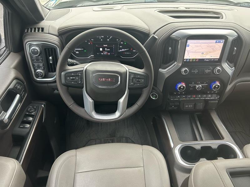 GMC Sierra 1500 Limited SLT Crew Cab Short Box 4WD 2022