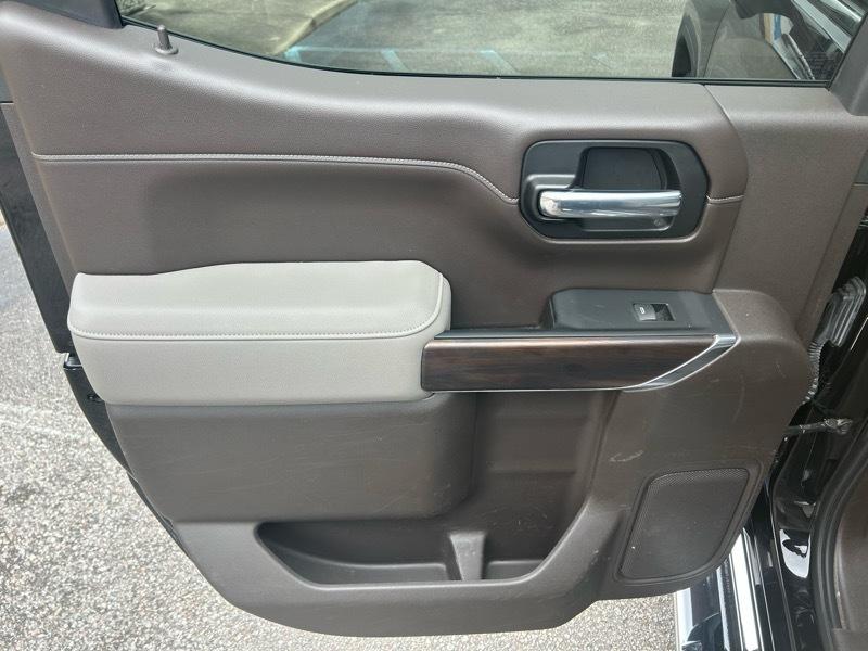 GMC Sierra 1500 Limited SLT Crew Cab Short Box 4WD 2022