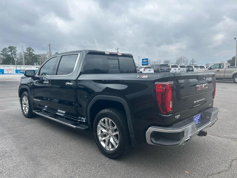 GMC Sierra 1500 Limited SLT Crew Cab Short Box 4WD 2022