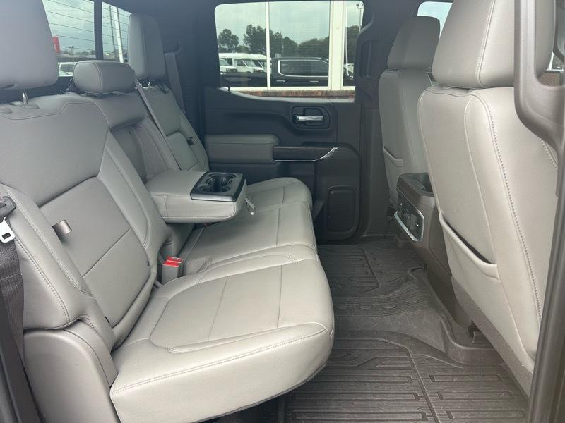 GMC Sierra 1500 Limited SLT Crew Cab Short Box 4WD 2022