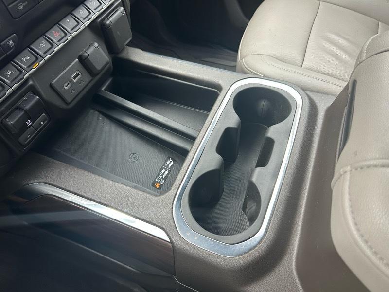 GMC Sierra 1500 Limited SLT Crew Cab Short Box 4WD 2022