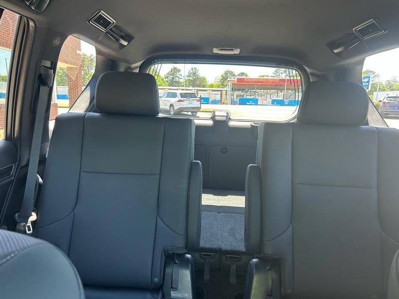 Lexus GX 460 4WD 4dr Premium 2022