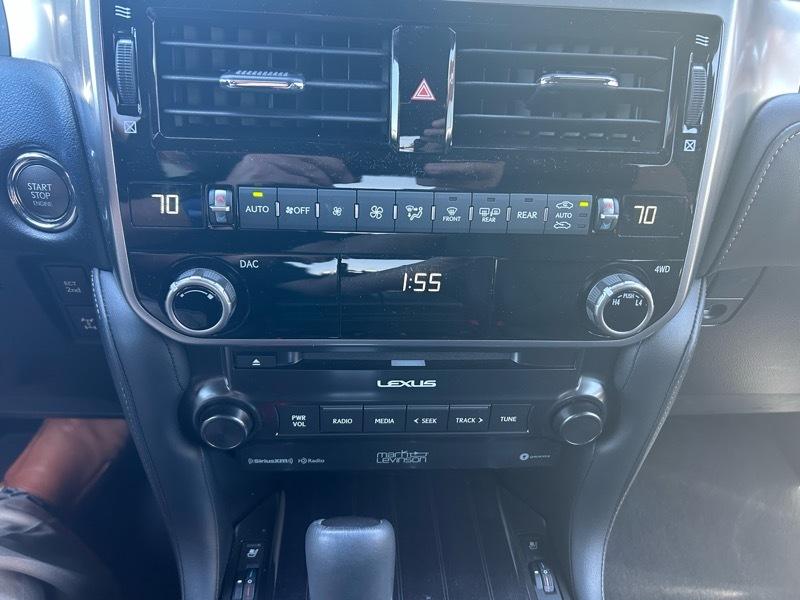 Lexus GX 460 4WD 4dr Premium 2022