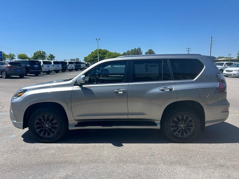 Lexus GX 460 4WD 4dr Premium 2022