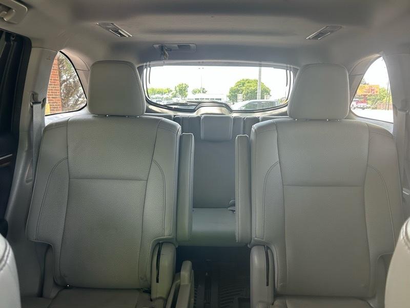 Toyota Highlander Limited FWD V6 2016