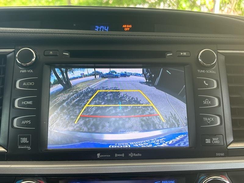 Toyota Highlander Limited FWD V6 2016