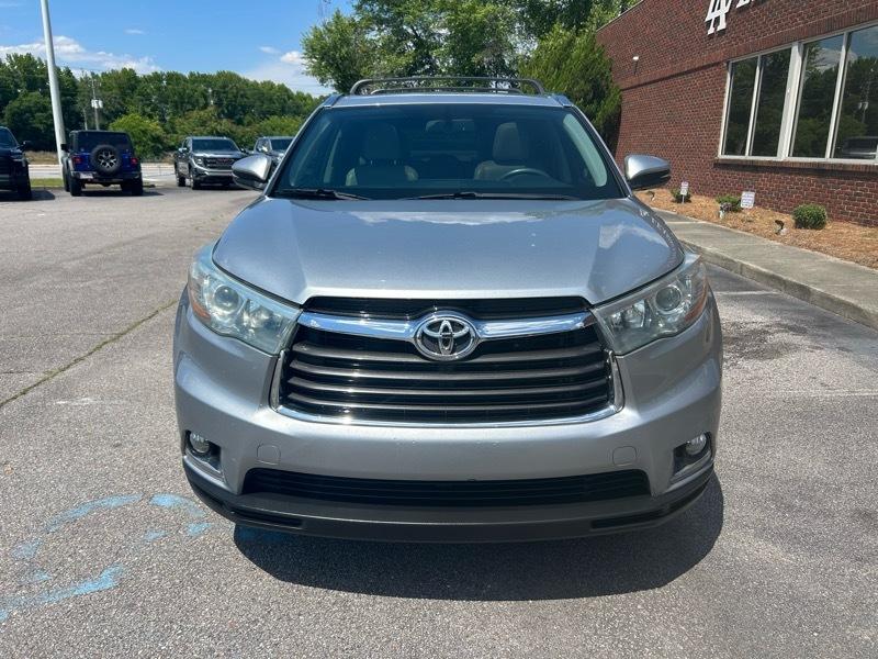 Toyota Highlander Limited FWD V6 2016