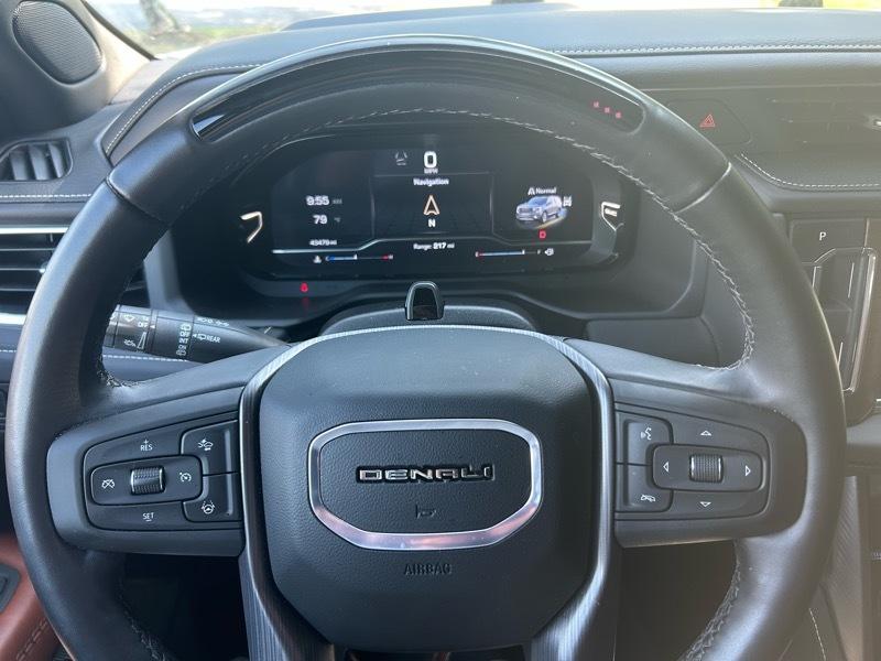 GMC Yukon Denali Ultimate 4WD 2024