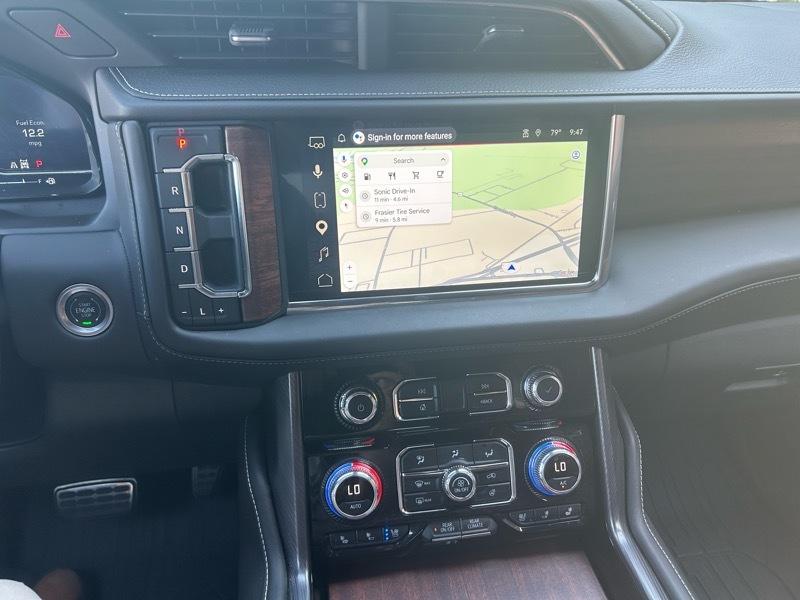 GMC Yukon Denali Ultimate 4WD 2024