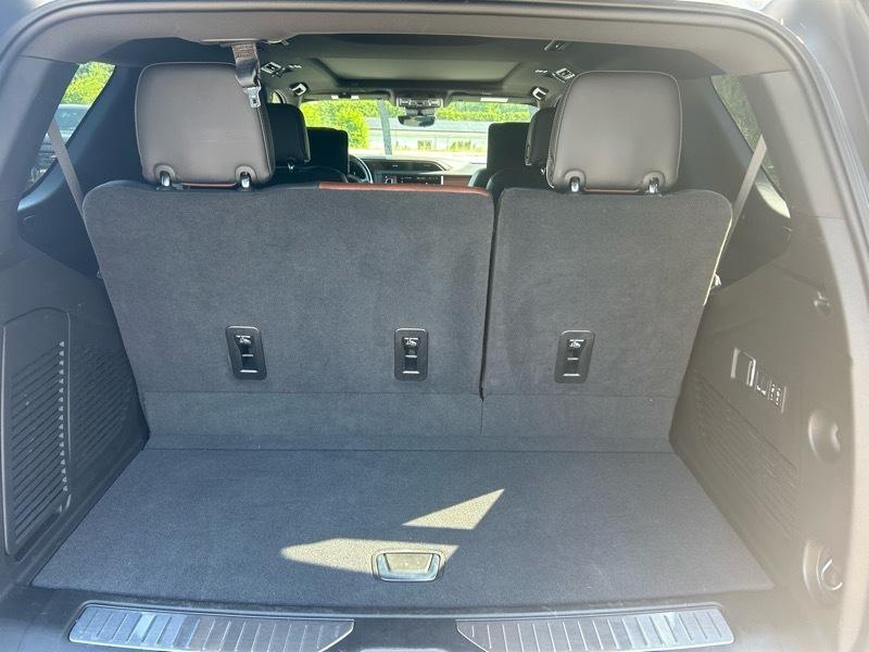 GMC Yukon Denali Ultimate 4WD 2024