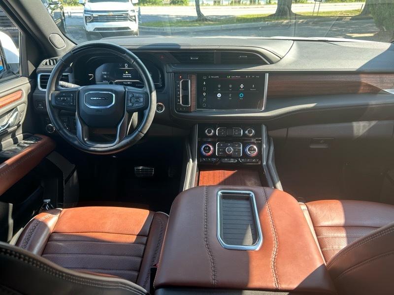 GMC Yukon Denali Ultimate 4WD 2024
