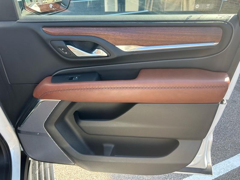 GMC Yukon Denali Ultimate 4WD 2024