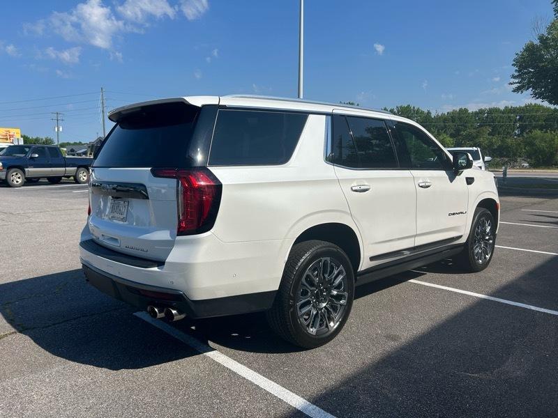 GMC Yukon Denali Ultimate 4WD 2024