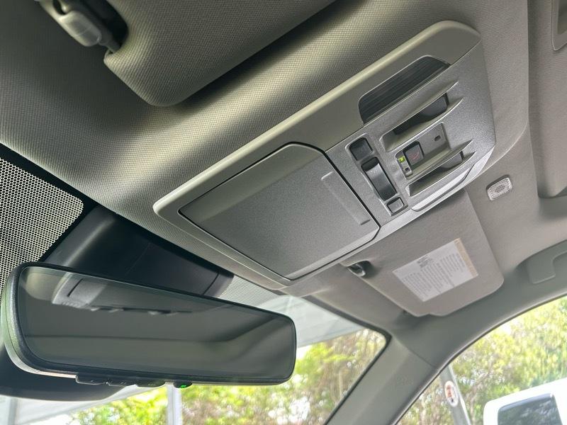 Toyota Highlander XLE 2025