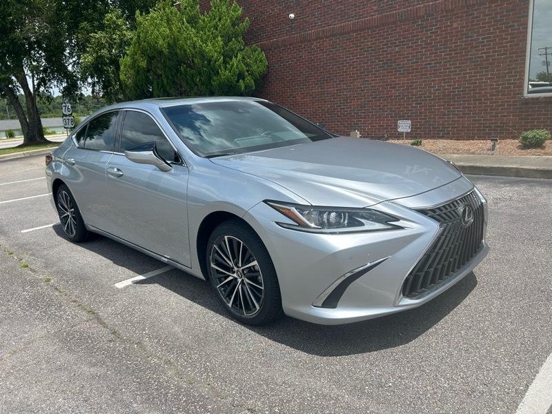 Lexus ES 350 2025