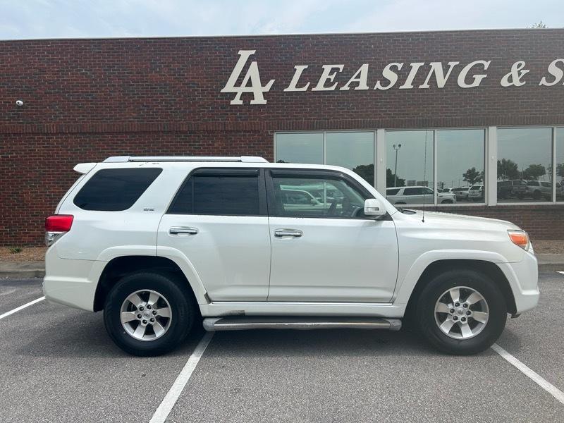 Toyota 4Runner SR5 2WD V6 2010