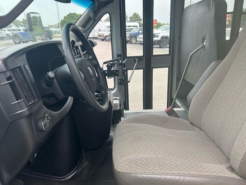 Chevrolet Express G3500 139" 2021
