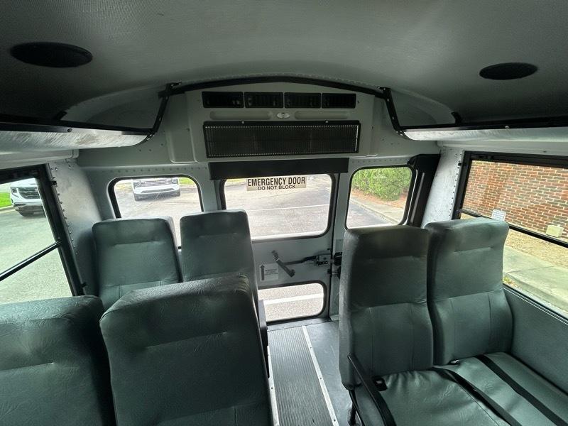 Chevrolet Express G3500 139" 2021