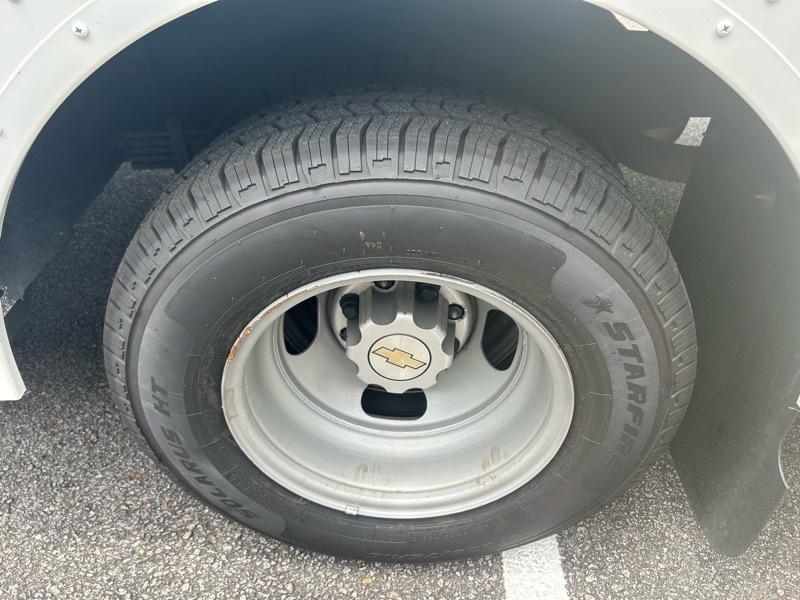 Chevrolet Express G3500 139" 2021