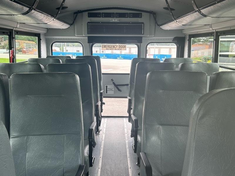 Chevrolet Express G3500 139" 2021