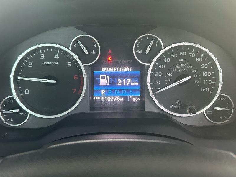 Toyota Tundra Platinum CrewMax 5.7L FFV 4WD 2015
