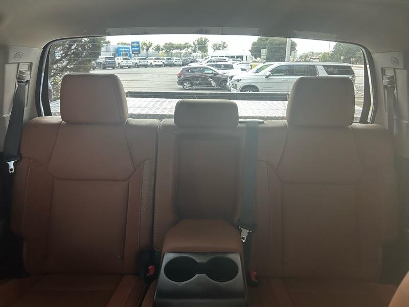 Toyota Tundra Platinum CrewMax 5.7L FFV 4WD 2015