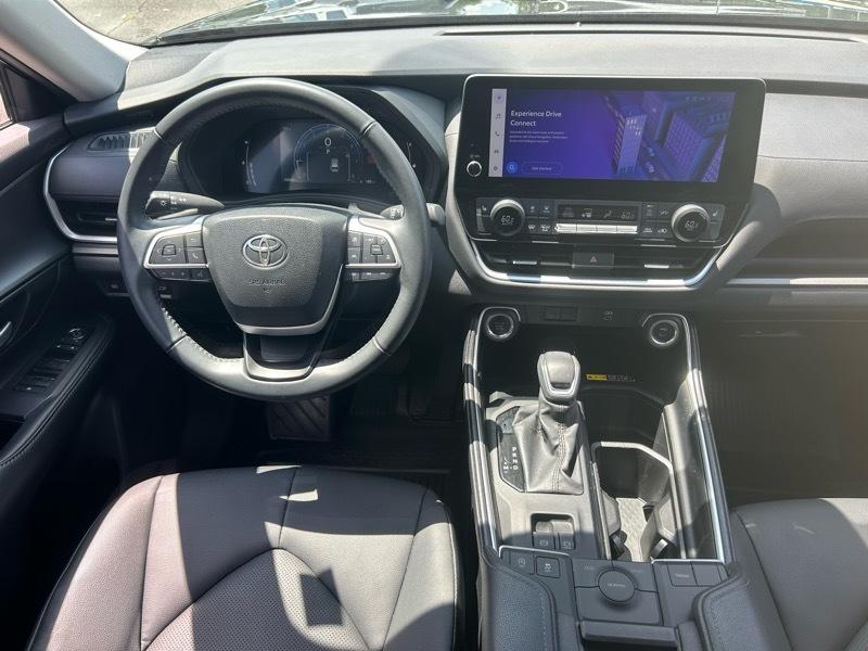 Toyota Grand Highlander XLE 2024