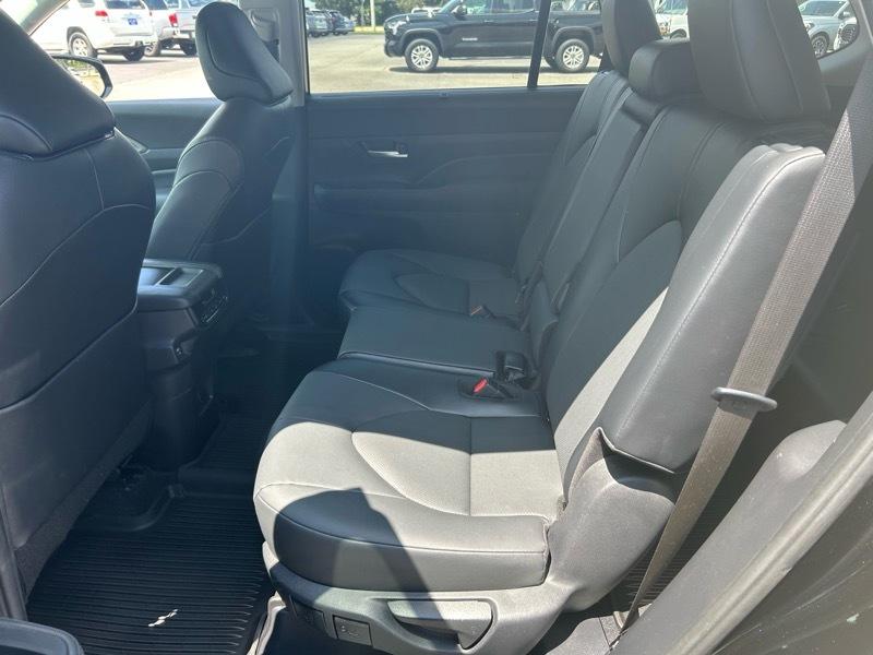 Toyota Grand Highlander XLE 2024