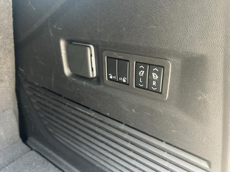 Chevrolet Tahoe Premier 2024
