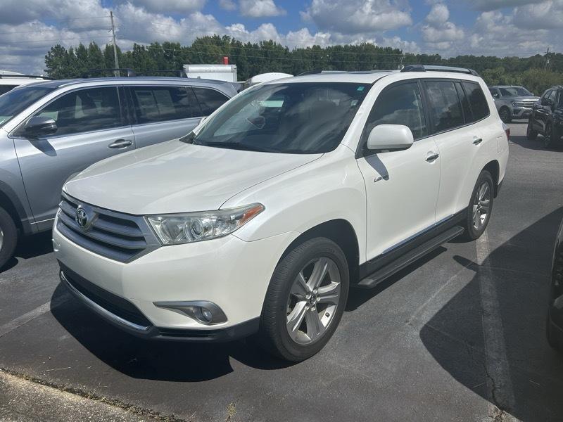 Toyota Highlander Limited 2WD 2012