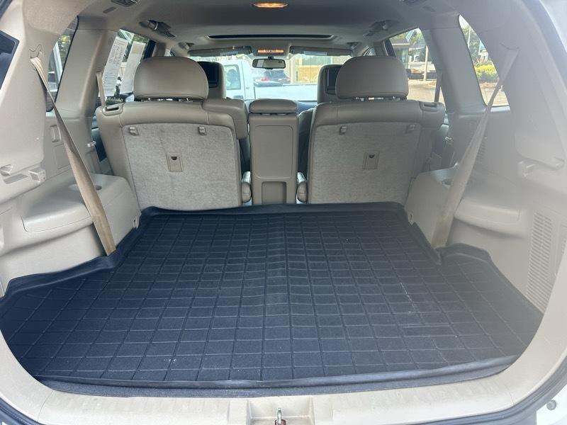Toyota Highlander Limited 2WD 2012
