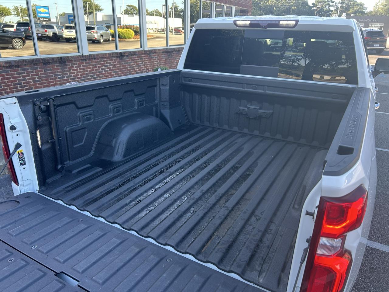 Chevrolet Silverado 1500 LTD 4WD Crew Cab 147" LTZ 2022