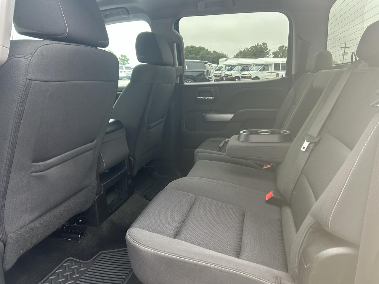 Chevrolet Silverado 1500 4WD Crew Cab 143.5" LT w/1LT 2017