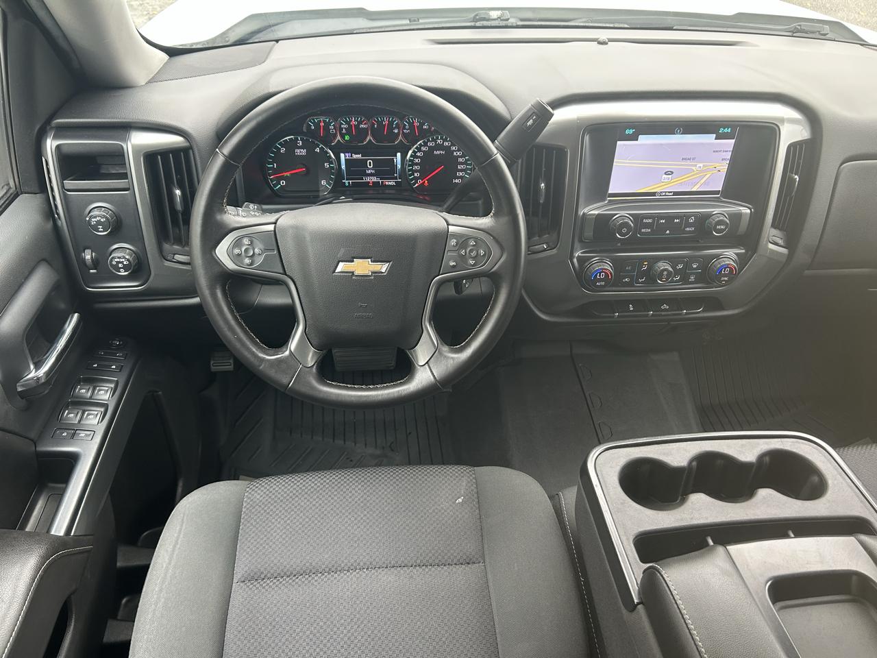 Chevrolet Silverado 1500 4WD Crew Cab 143.5" LT w/1LT 2017