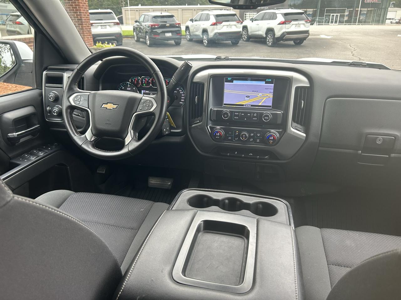 Chevrolet Silverado 1500 4WD Crew Cab 143.5" LT w/1LT 2017