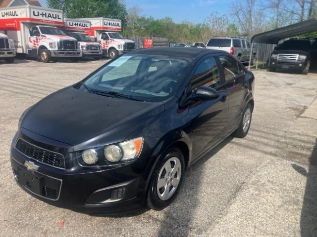 Chevrolet Sonic LS Auto Sedan 2015