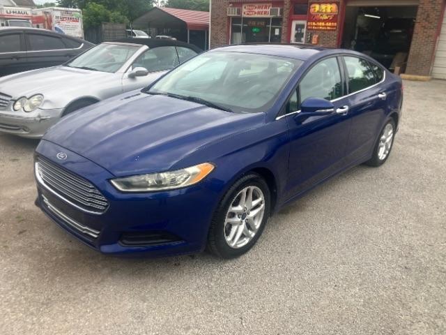 Ford Fusion SE 2013