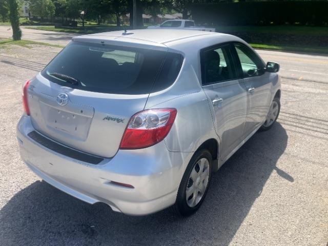 Toyota Matrix Base 4-Speed AT 2009