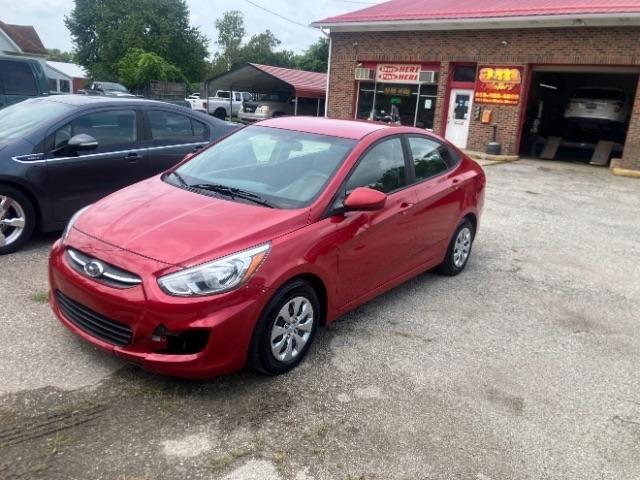 2017 Hyundai Accent SE 4-Door 6A