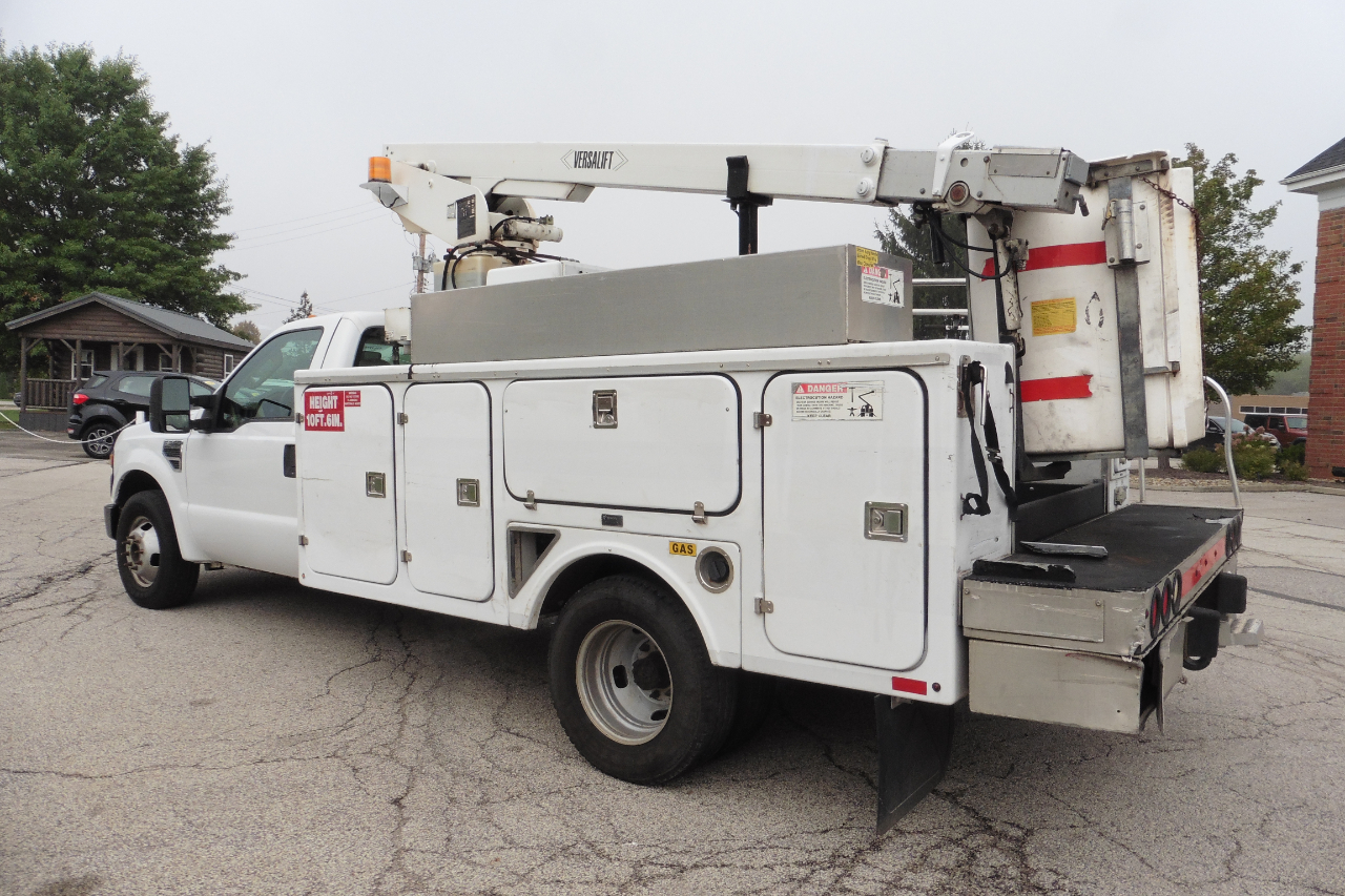 2008 Ford F-350 XL photo 3