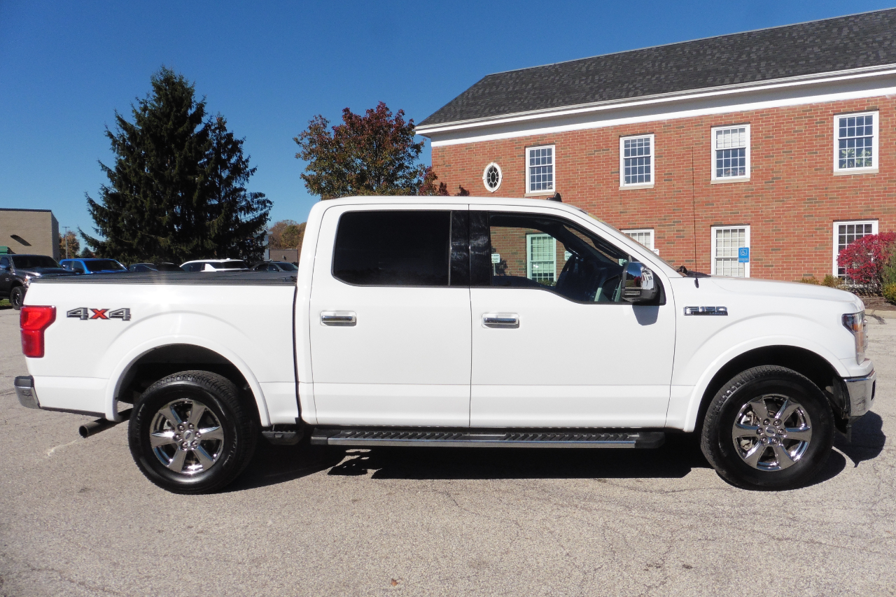 Ford F-150 4WD SuperCrew 145" Lariat 2020