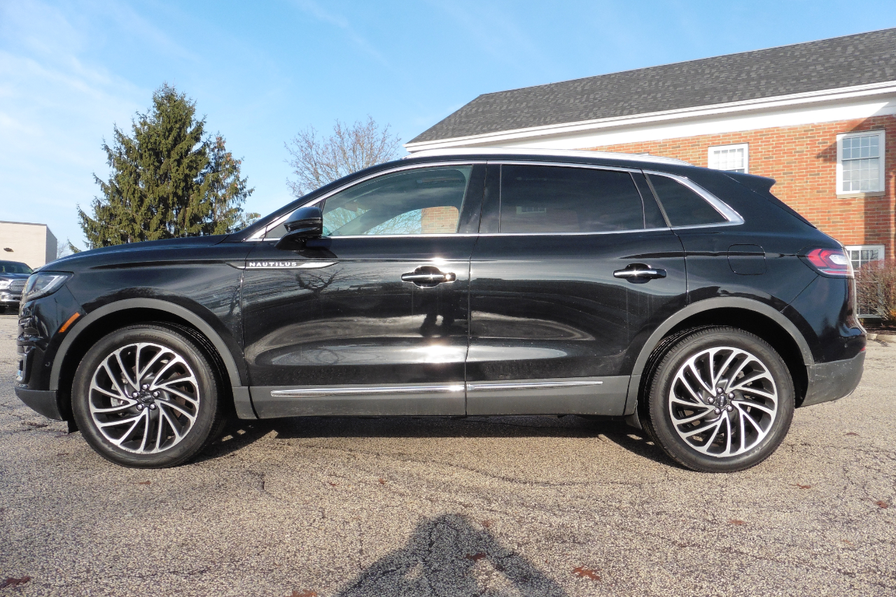 Lincoln Nautilus Reserve AWD 2020