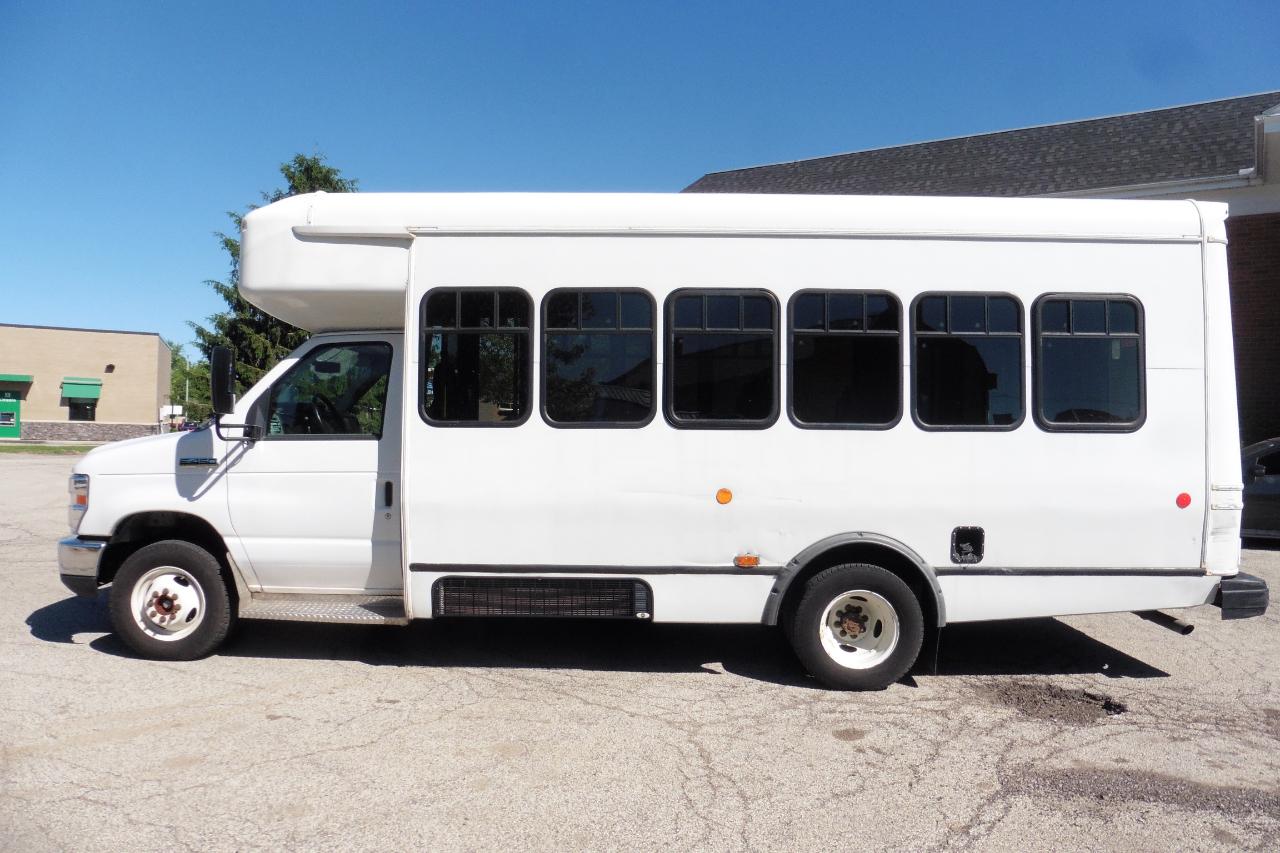 Ford Econoline  2017
